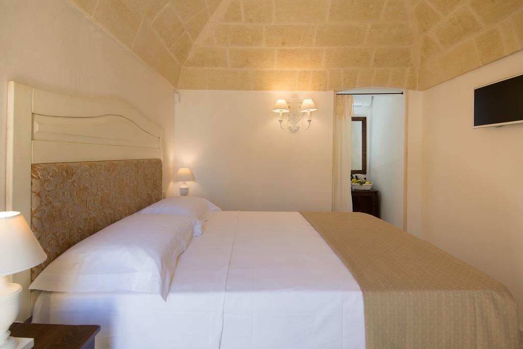 Antica Via Roma B&B E Relax Montalbano  Eksteriør bilde