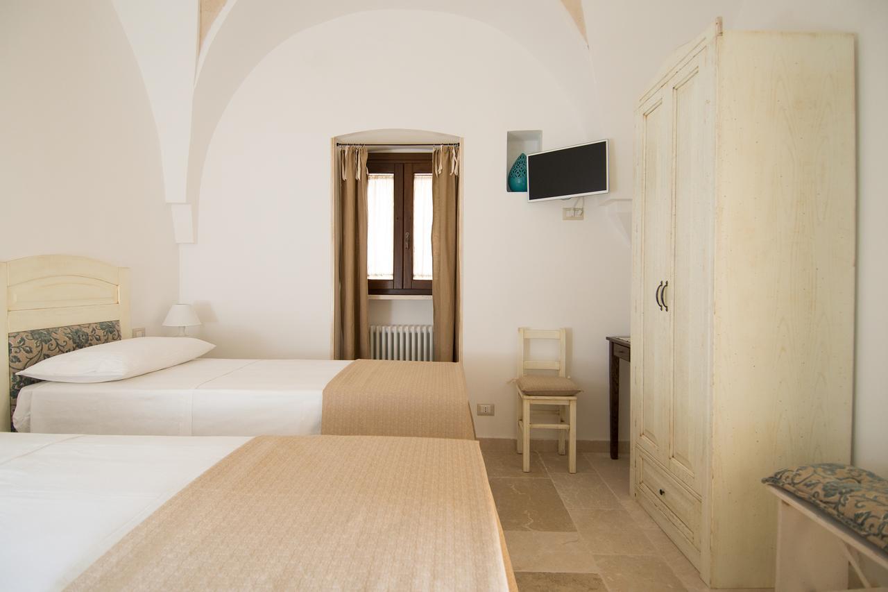 Antica Via Roma B&B E Relax Montalbano  Eksteriør bilde